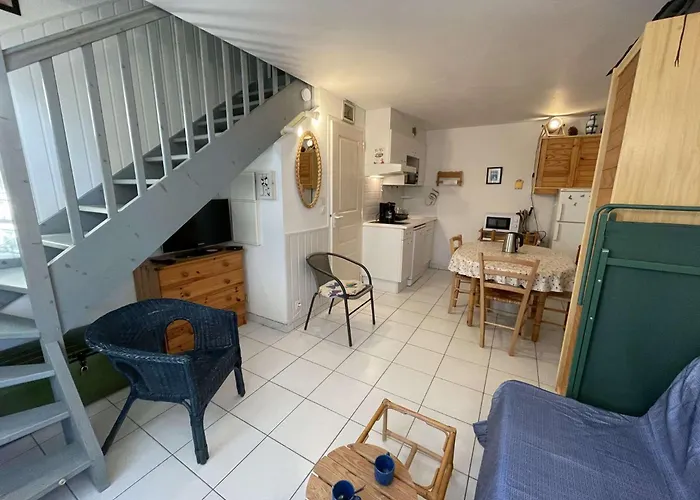 Sj590-061 - 3 Pieces 4 Couchages Jean De Monts