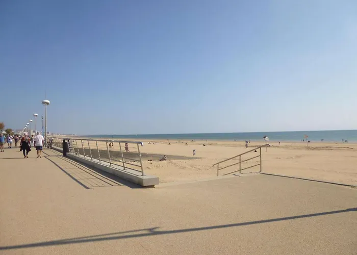 Sj590-061 - 3 Pieces 4 Couchages Jean De Monts *